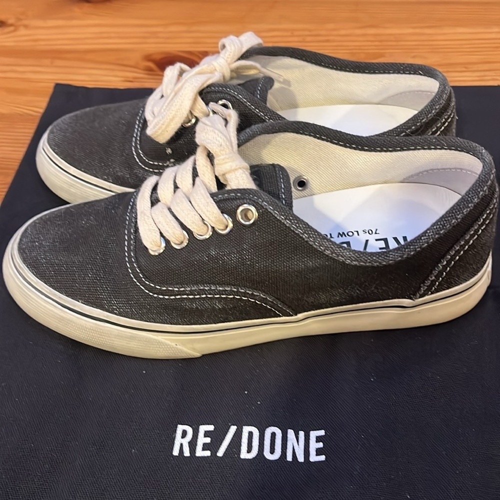 Re/done faded black 70s low top skate size 37. With original bag and box. - Picture 3 of 13